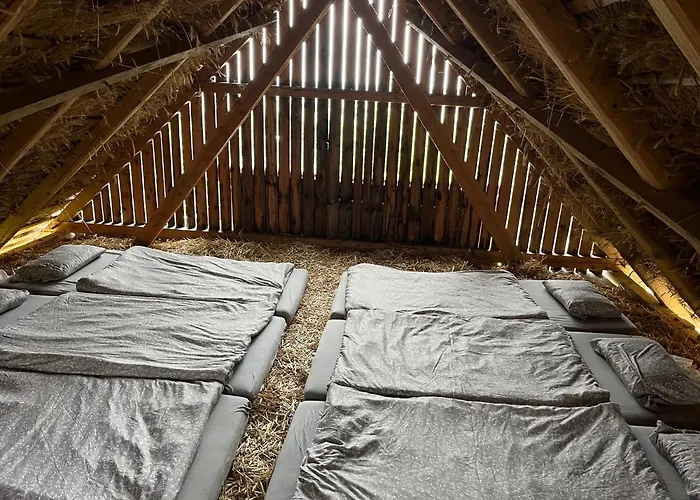 Hrgova Hiska בית כפרי פטוי