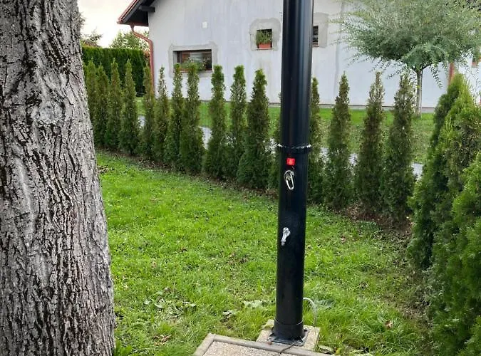 Hrgova Hiska פטוי